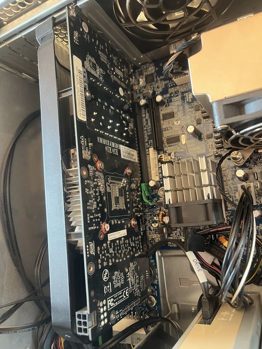 Настолен компютър Hp Z600 intel Xeon