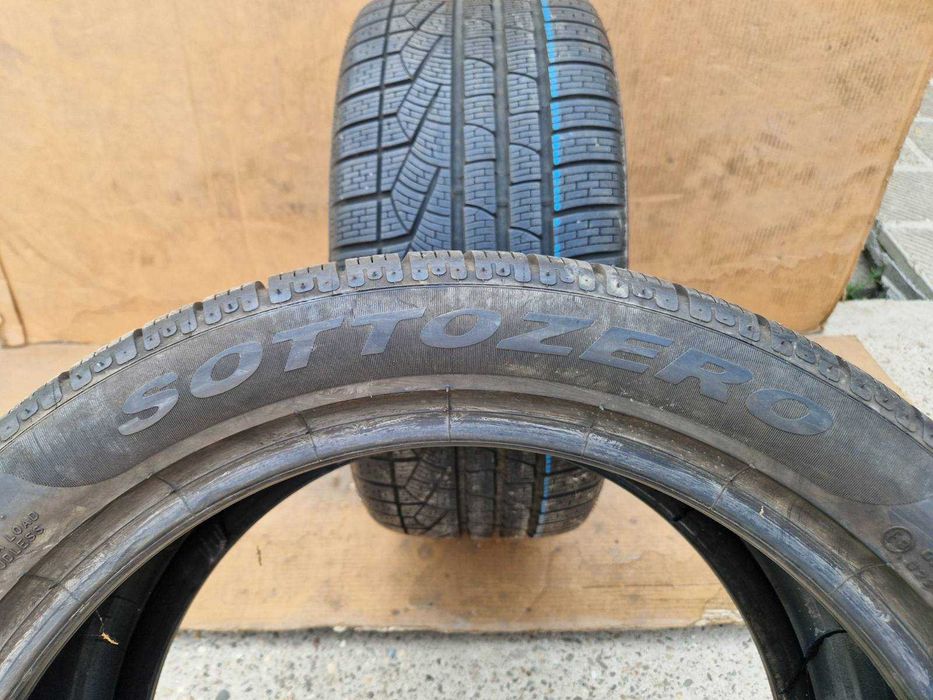 2 Pirelli R19 275/40 Зимни гуми  DOT 4917