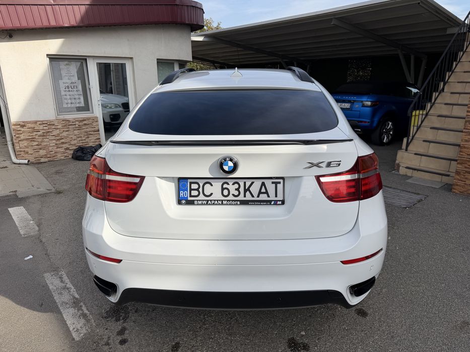 Bmw x6 3,0d. 2014.