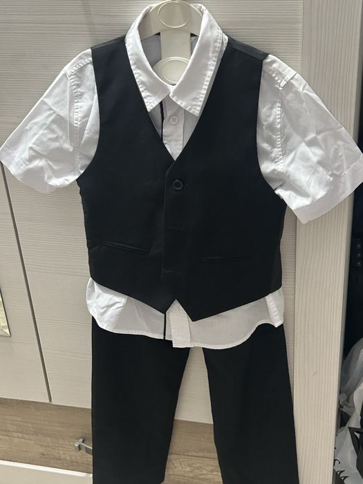 Школьный официальный костюм