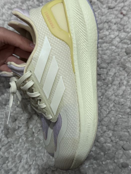 Дамски маратонки adidas