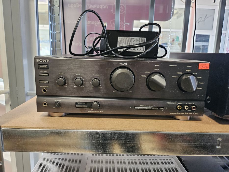 Усилватели Sony, Technics, Yamaha, Universum, Jvc