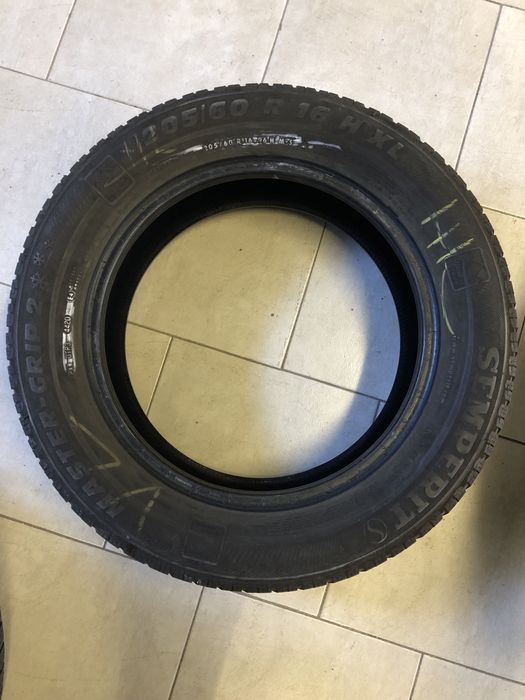 Зимни гуми 205 60 16 Semperit 2бр