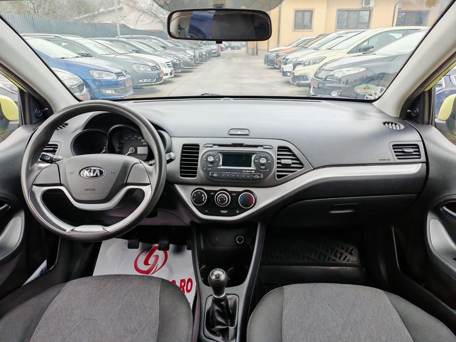 Kia Picanto Kia Picanto 1.0i // Vindem in Rate Avans Zero cu Buletinul //
