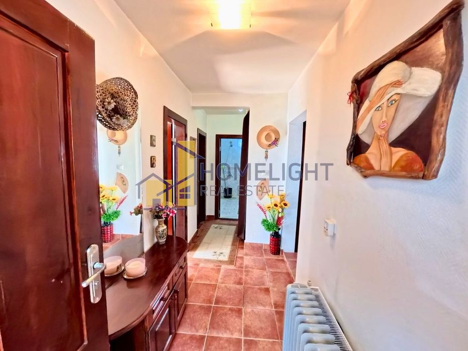 Продава се Къща в с. Владая, Област София-град - 228 кв.м за 816 €/кв.м - Снимка #1