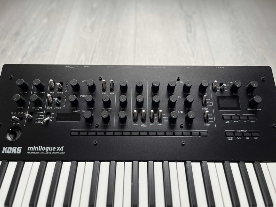 Korg Minilogue XD - Аналогов Синтезатор - 37 Клавиша / 4 Гласа