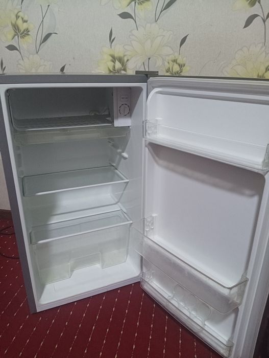 Холодильник от компании Hisense