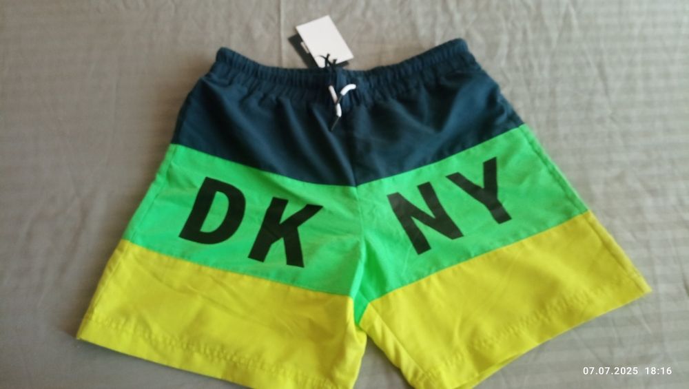 Оригинални мъжки шорти Donna Karen, размер xs, чисто нови с етикет