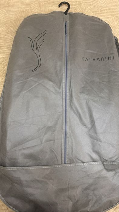 Продам брючный костюм тройку