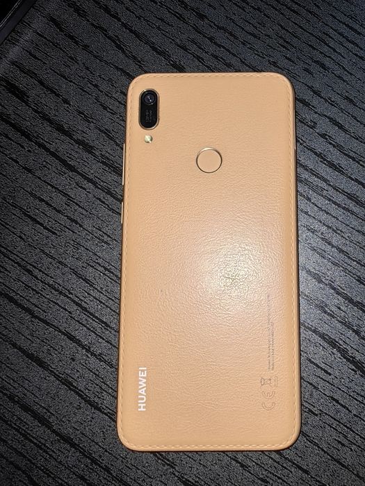 Продам телефоны Huawei
