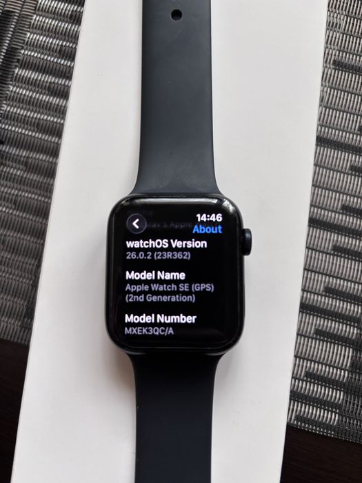 Apple Watch SE (44mm)2nd generation 2024