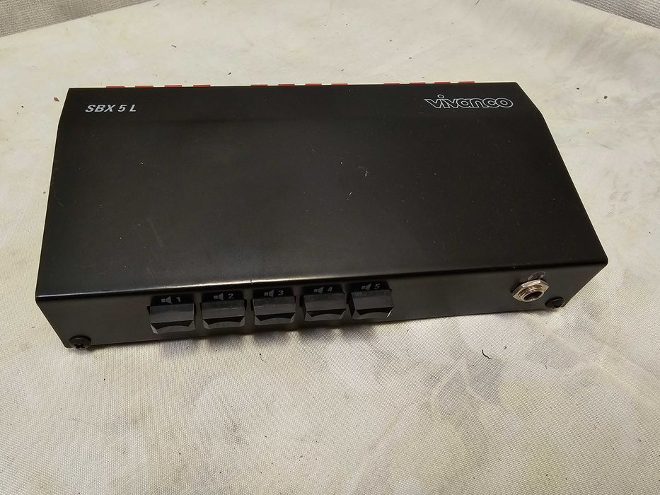 Comutator / Switch Box Boxe Vivanco SBX 5 L - Selectare 5 Perechi Boxe + Ieșire Căști 6.3mm
