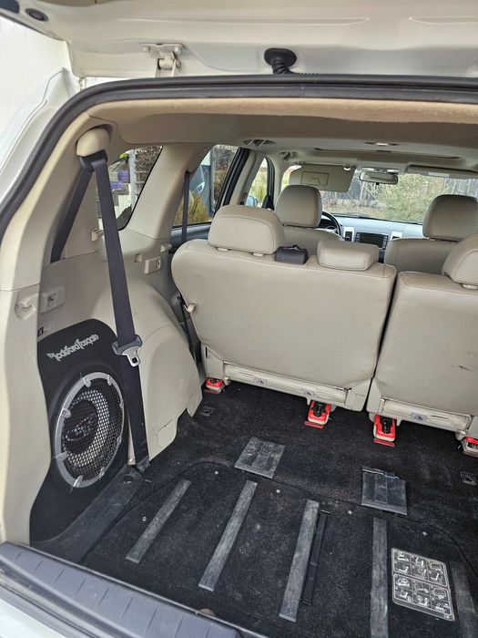 Mitsubishi Outlander 2