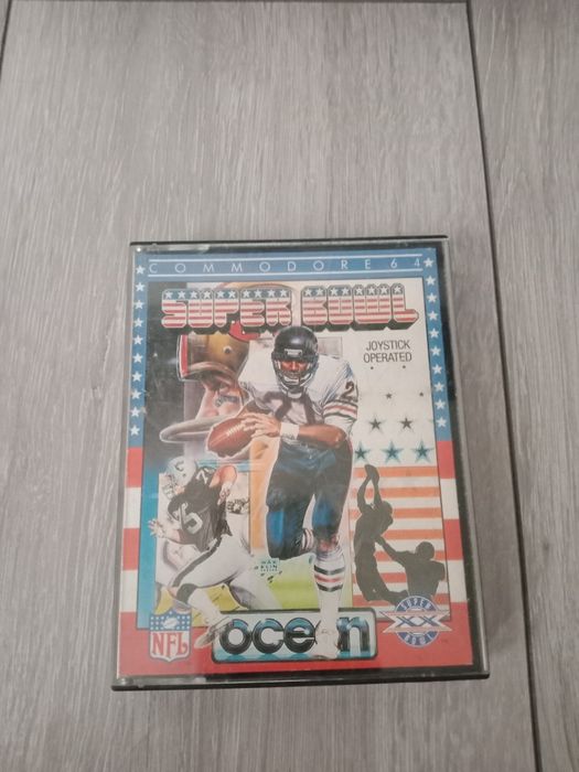 Lot 2 casete 2 jocuri commodore 64 -citeste anuntul