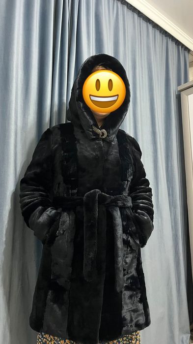 Продам Шубу мутон
