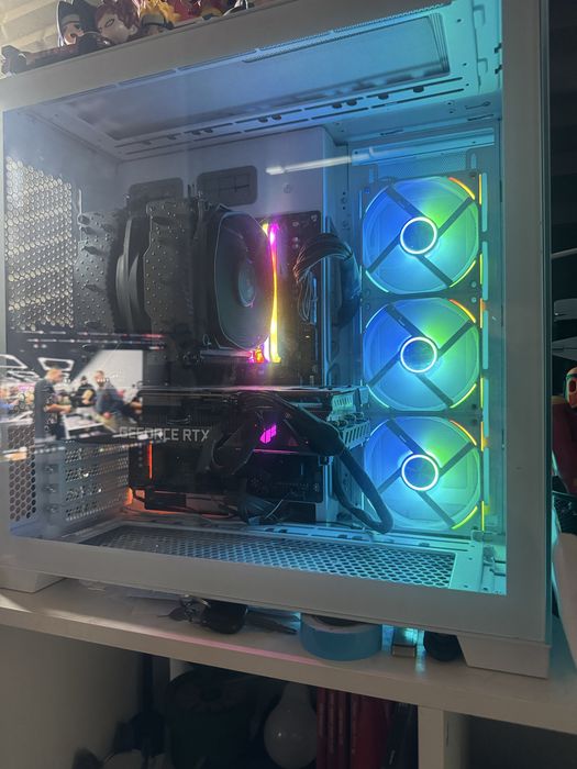Компютър 5900х Asus tuf 3070+ монитор msi 180 hz