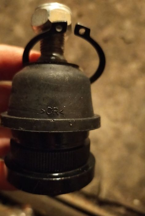 Шаровая опора Митсубиси Лансер