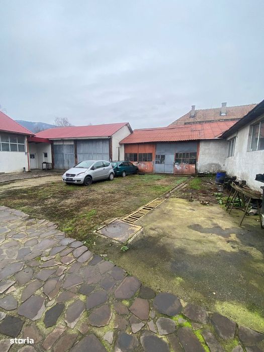 De vanzare CASA cu 3 hale in curte cu 16 ari teren la DN