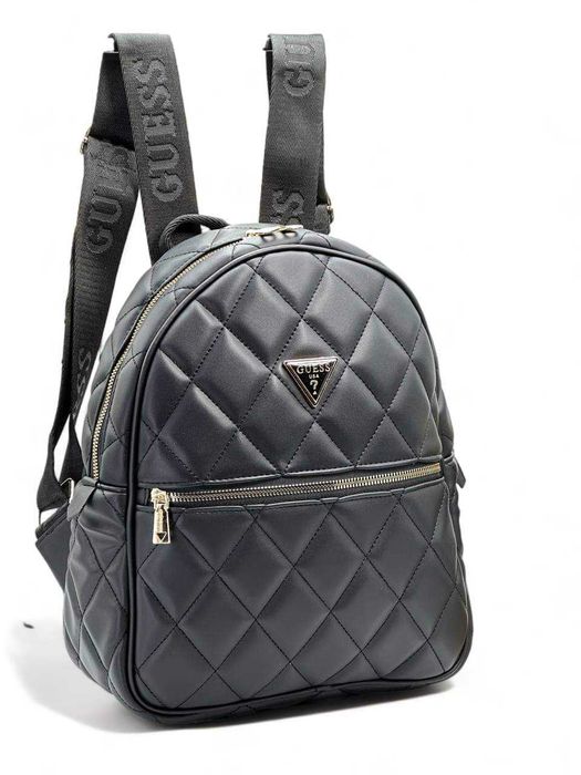 Раници дамски топ модели