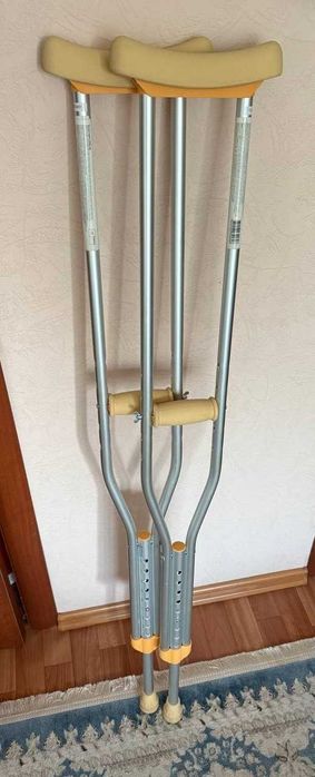 Костыли алюминиевые модель FS925L