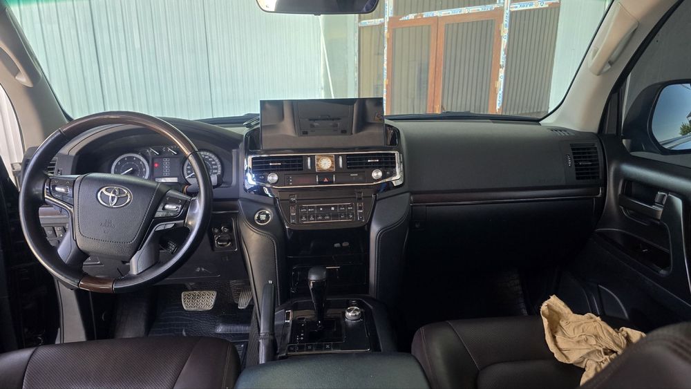 Land Crusier 200 Restayling 300