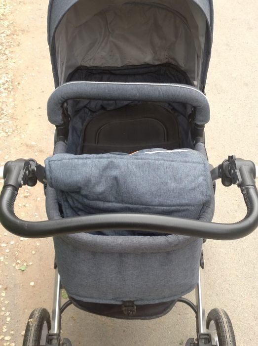 Детская коляска продам