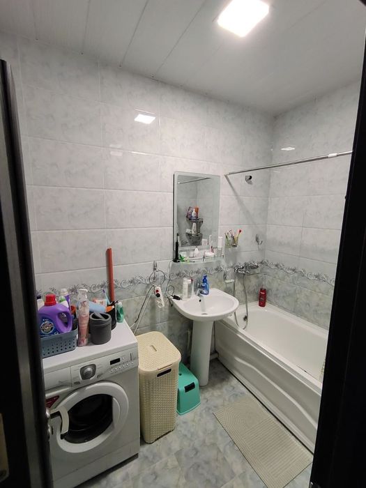 Мирзо Улугбек район Паркентский орентир: Уммон 2/8/9 С ремонтом