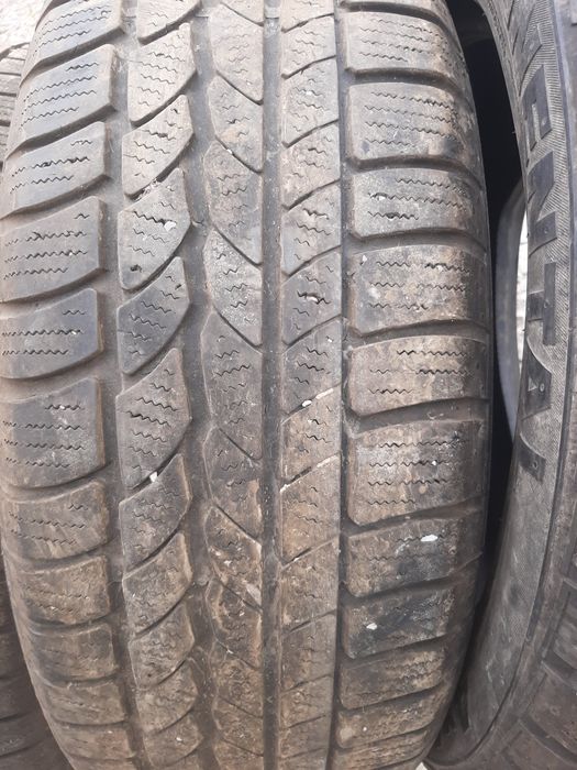 Продам шины 215/60/17 континенталь