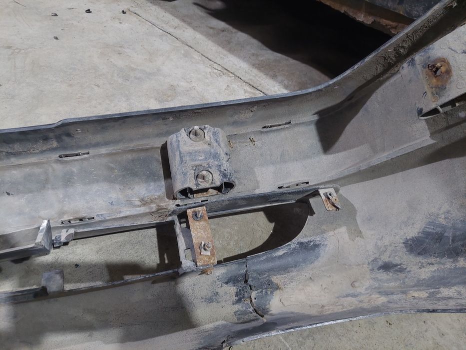 Бампер мерседес w124 AMG Gen2