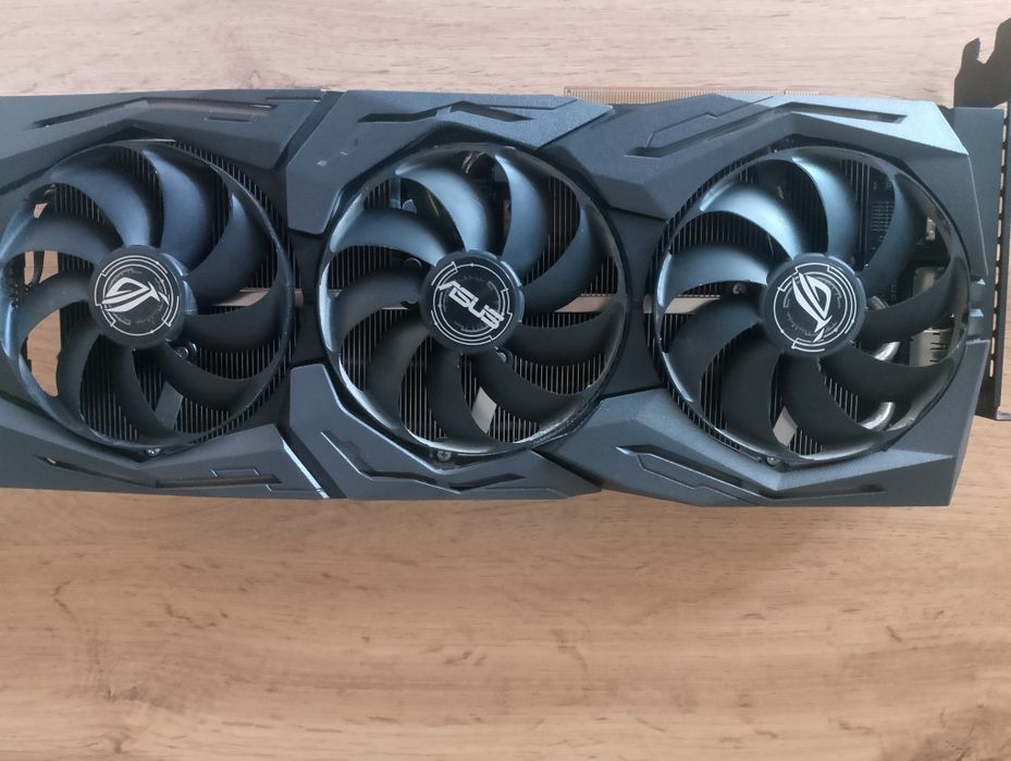 Asus ROG-STRIX-RX5700XT-O8G-GAMING видеокарта