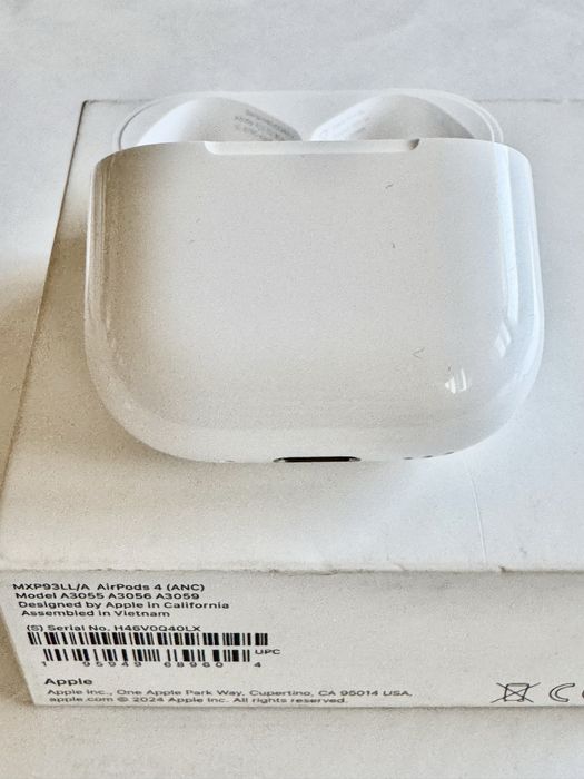 AirPods 4 (ANC) Номер модели: A3056, A3055, A3057