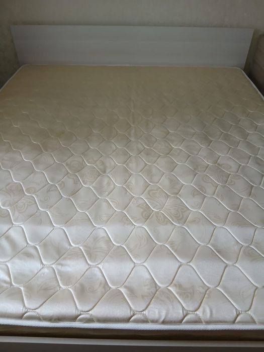 Продам кровать 2-хспальная