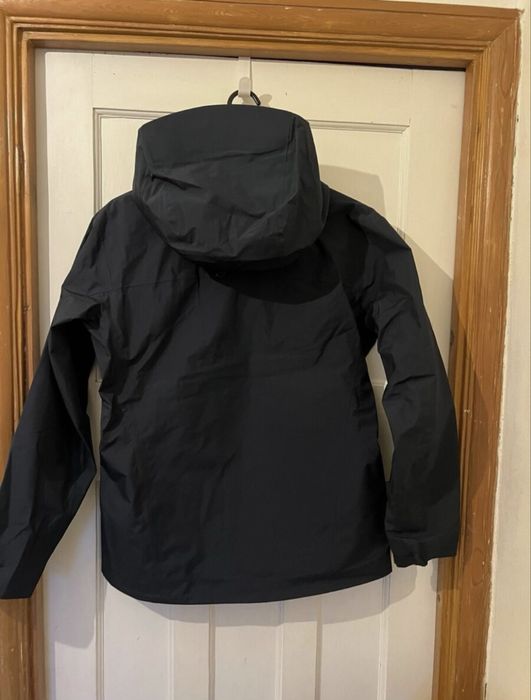 Ново Черно Arc'teryx Beta LT