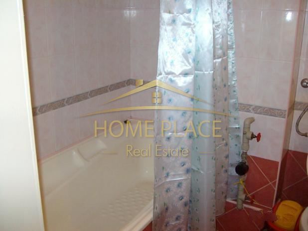 Дава се под наем Четиристаен апартамент в Варна, Гръцка махала - 126 кв.м за 663 € - Снимка #7