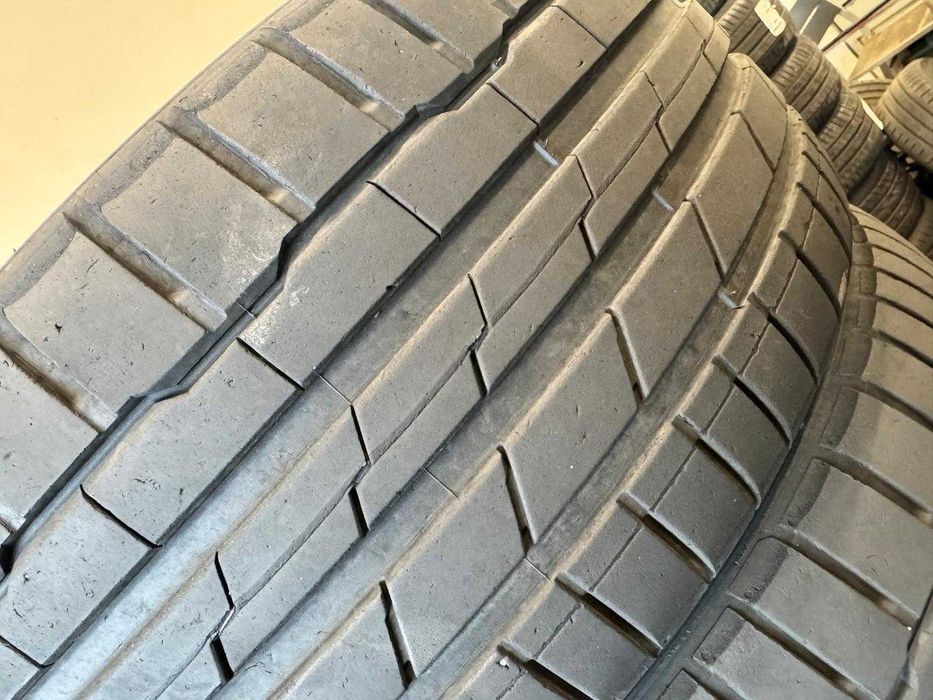 2 Anvelope Vara 245 35 21 Hankook Ventus S1 Evo3 7mm 2022