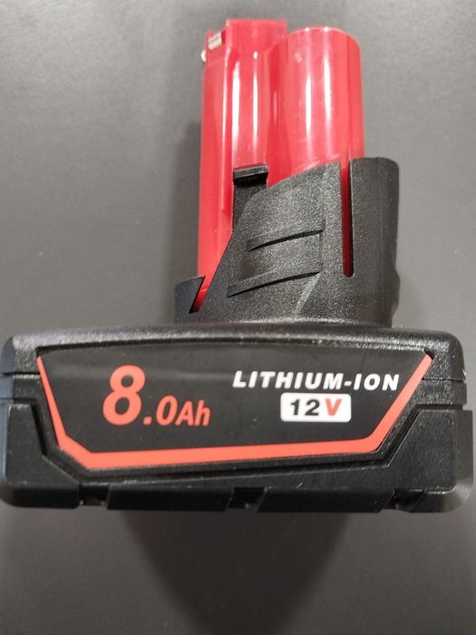 Pistol pentru nituri 12 v