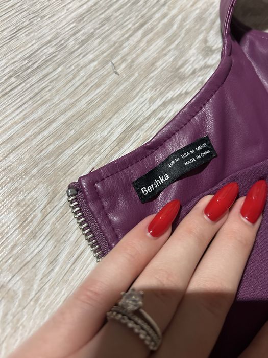 Рокля, кожена рокля , Bershka