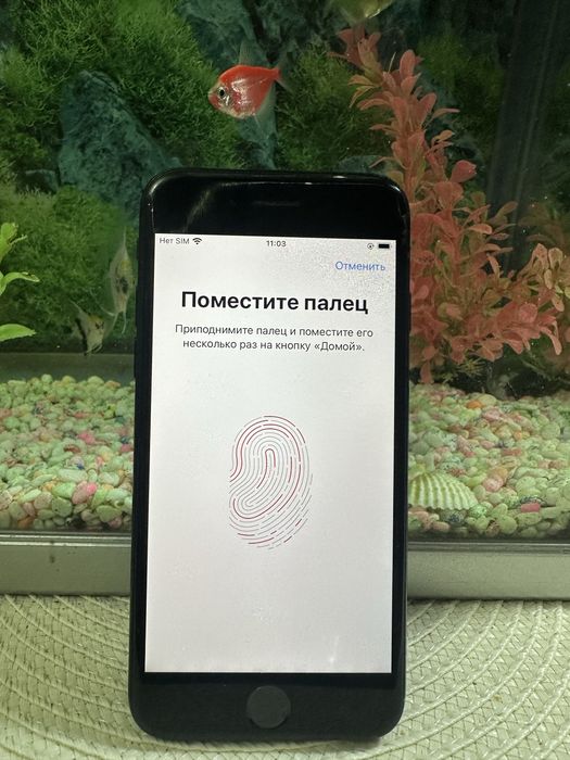 Продам хороший iPhone 7