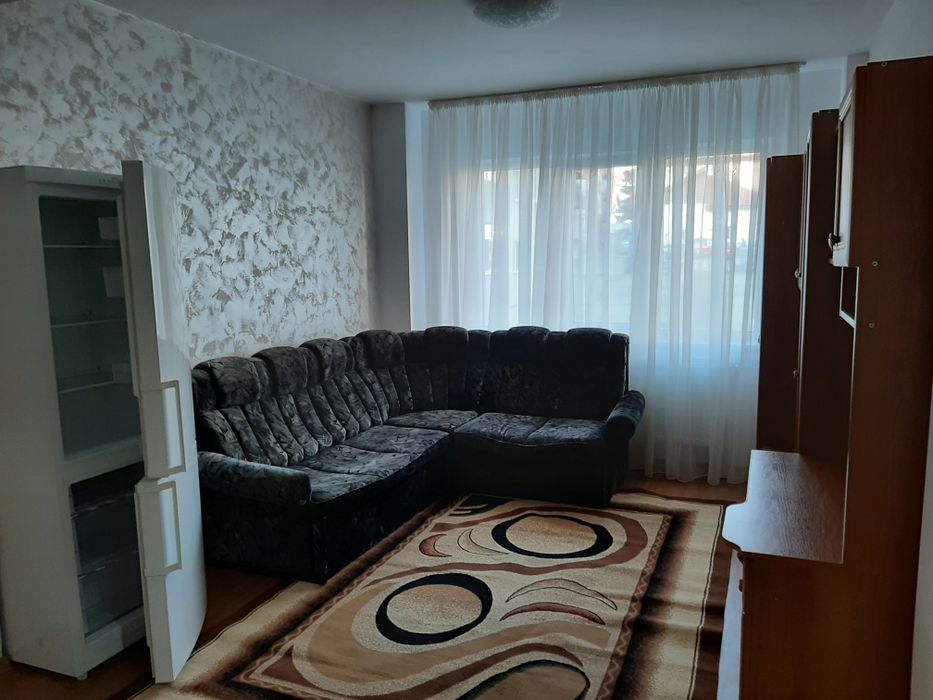 Apartament de închiriat