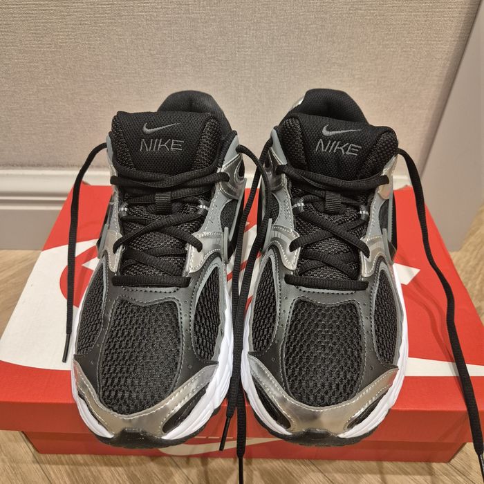 Кросовки Nike v5 rnr