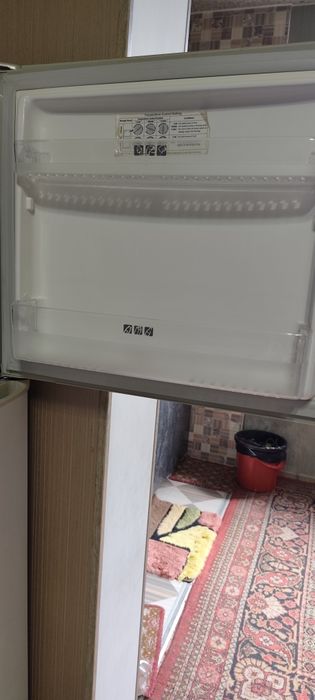 Холодильник Samsung