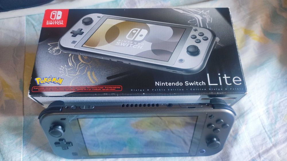 Consola rara Nintendo Switch Lite Pokemon edition noua la cutie cu acc