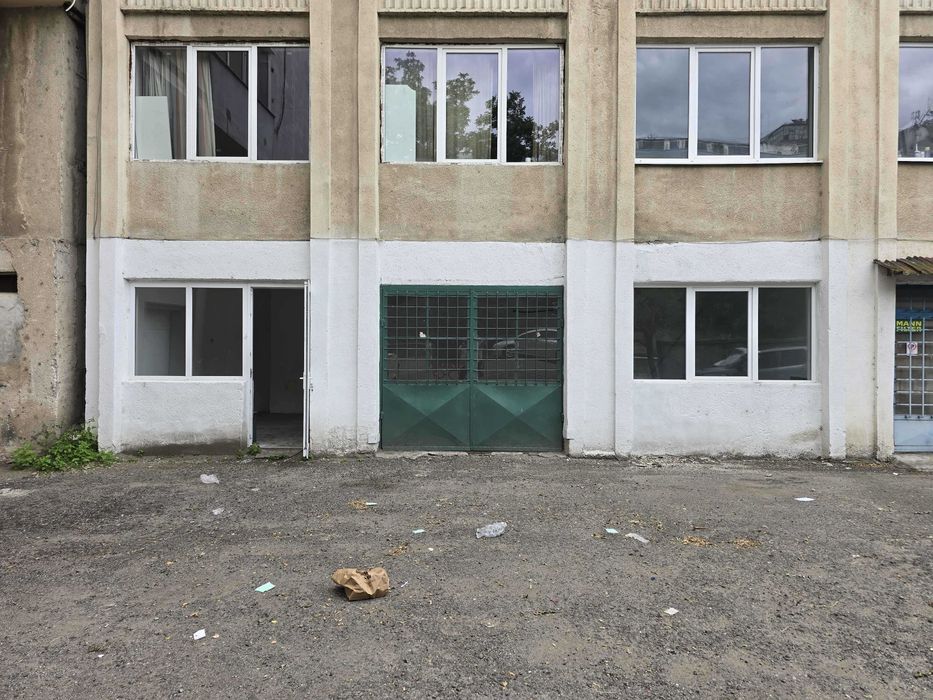 Spațiu comercial de vânzare în Sfântu Gheorghe – locație vizibilă, trafic intens și potențial investițional ridicat