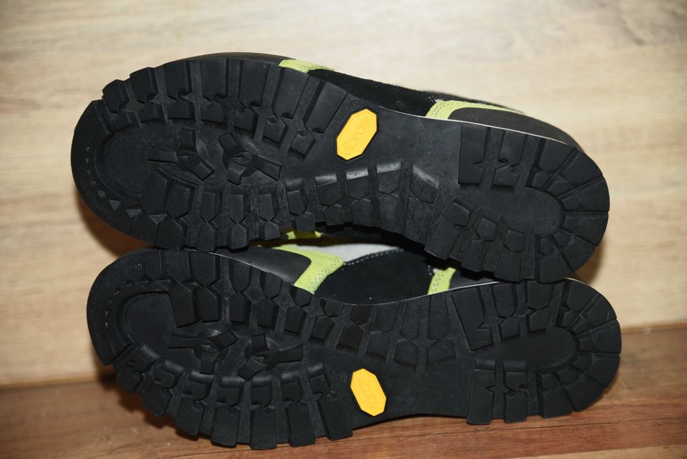 AKU Gore Tex Vibram размер 39