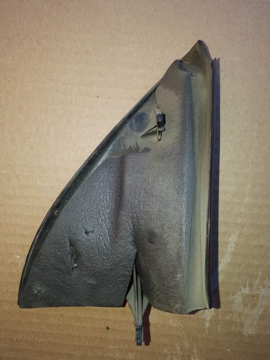 Треугольник салона на Пассат В3.