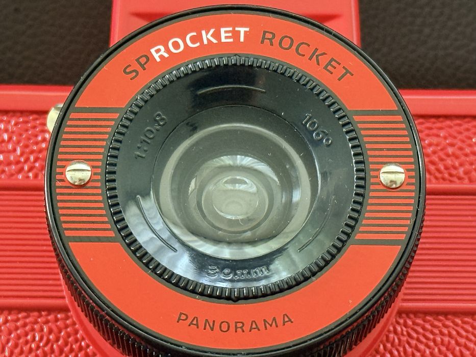 Vand Lomography Sprocket Rocket 35mm film