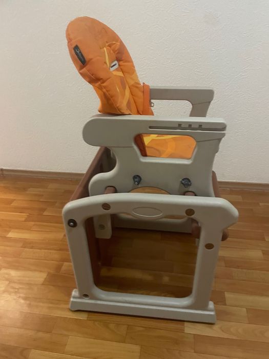 Продам стульчик детский со столом
