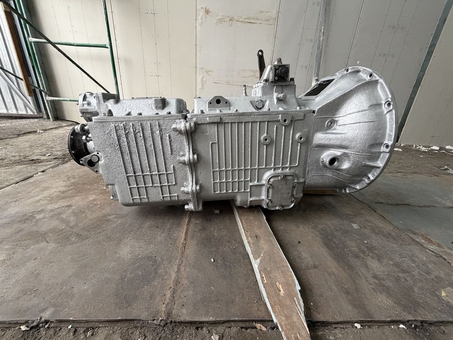 Маз коробка с делителем  8 - ка , В отичном состоянии. Есть зап части