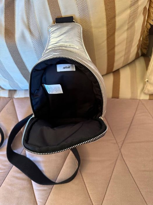 Продаются кофточка, cумочка и платье