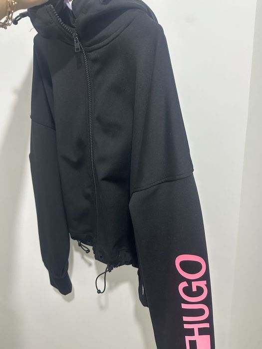 Дамски суичър от Hugo